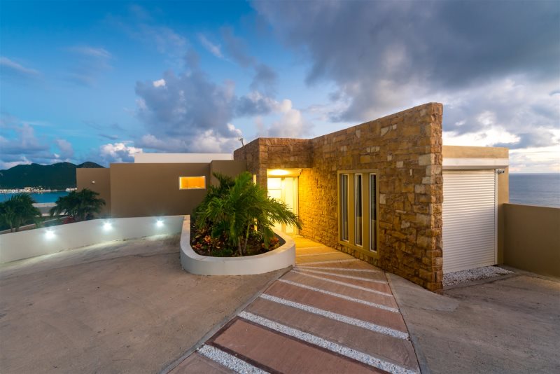 Little Bay – Saint Martin