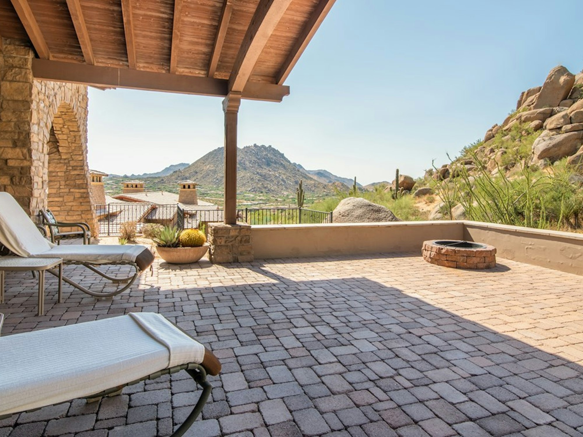 Saguaro 9